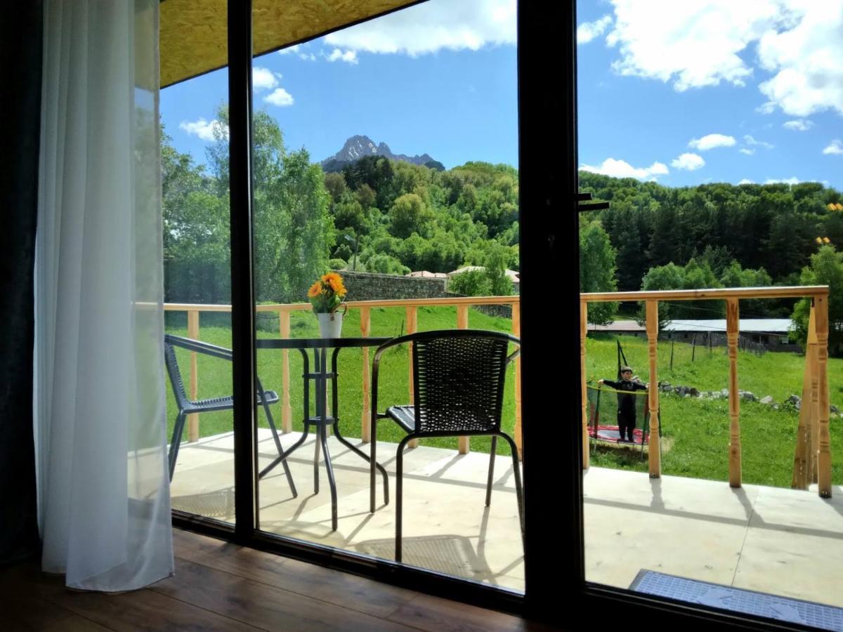 Hotel Terkhena Stepancminda Zewnętrze zdjęcie