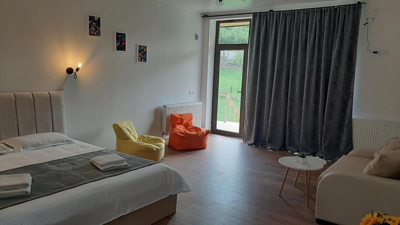 Hotel Terkhena Stepancminda Zewnętrze zdjęcie