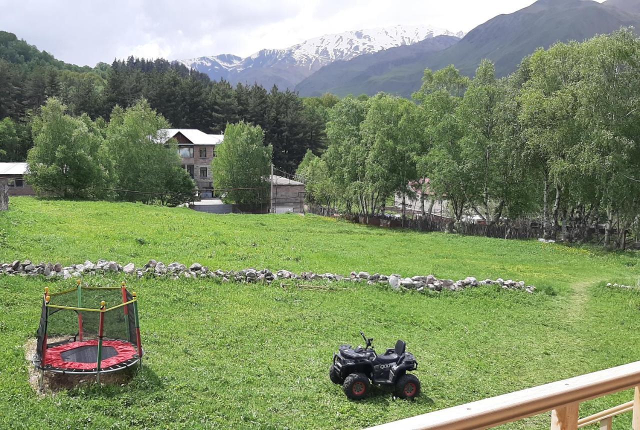 Hotel Terkhena Stepancminda Zewnętrze zdjęcie